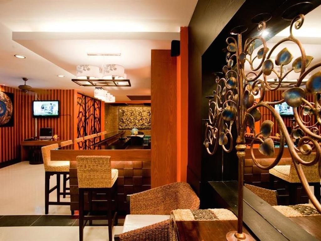 Deva Suites Patong Phuket Bagian luar foto
