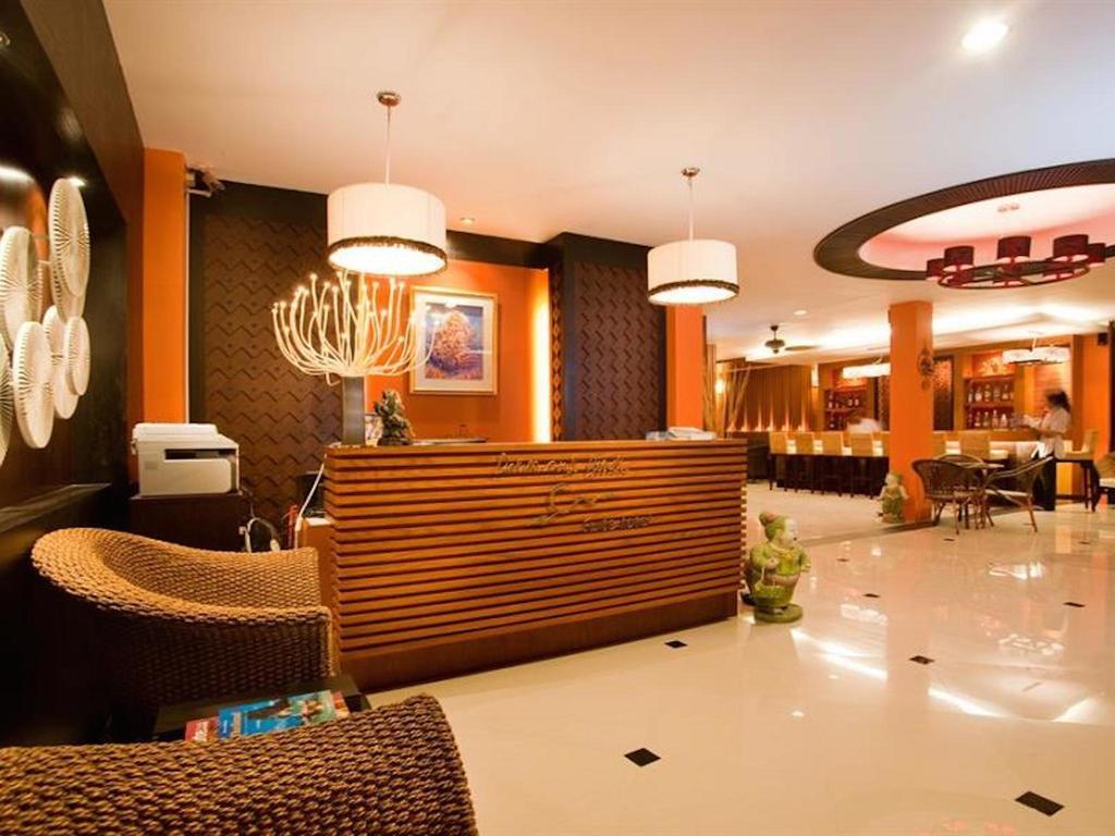 Deva Suites Patong Phuket Bagian luar foto