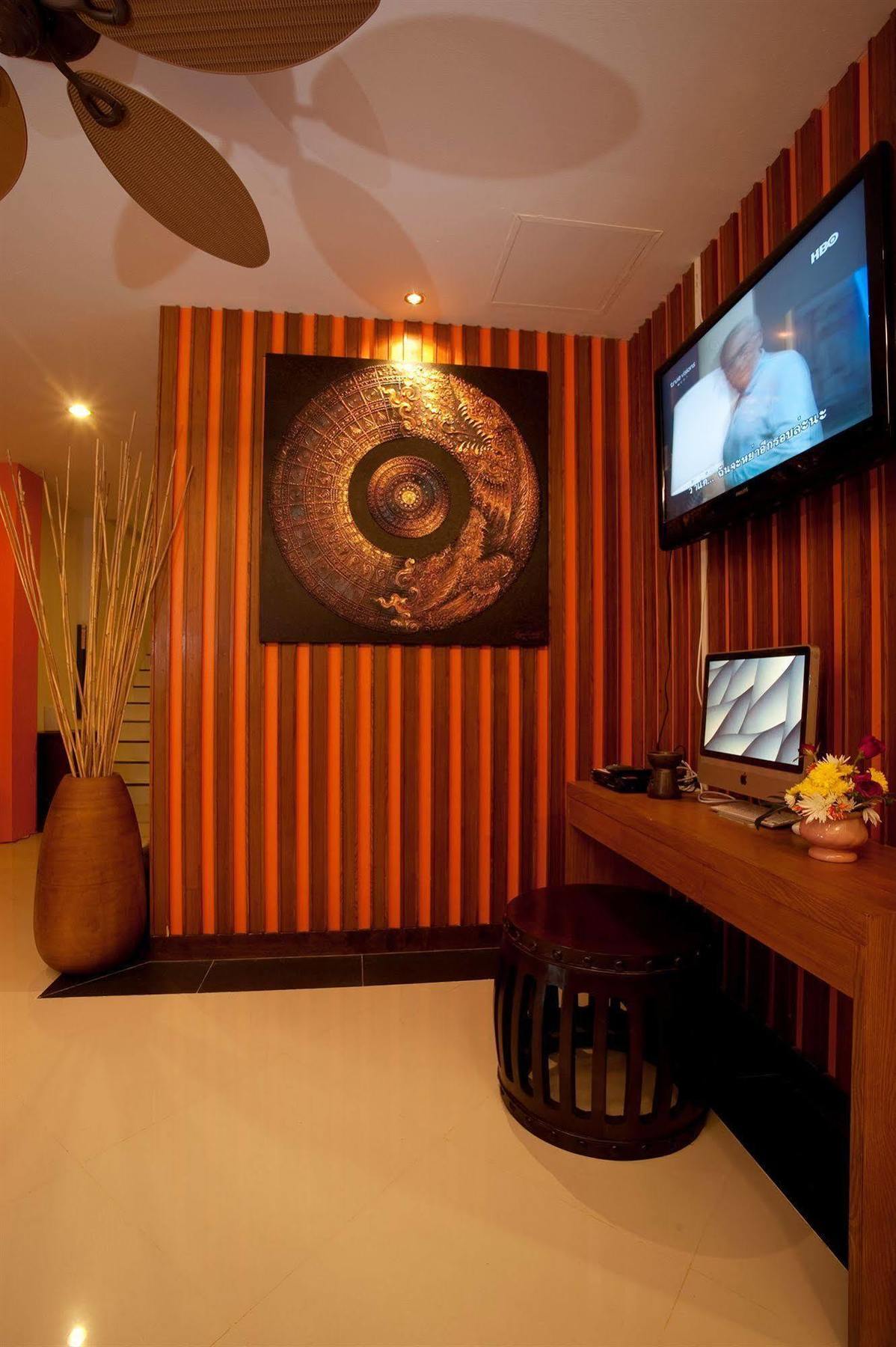 Deva Suites Patong Phuket Bagian luar foto
